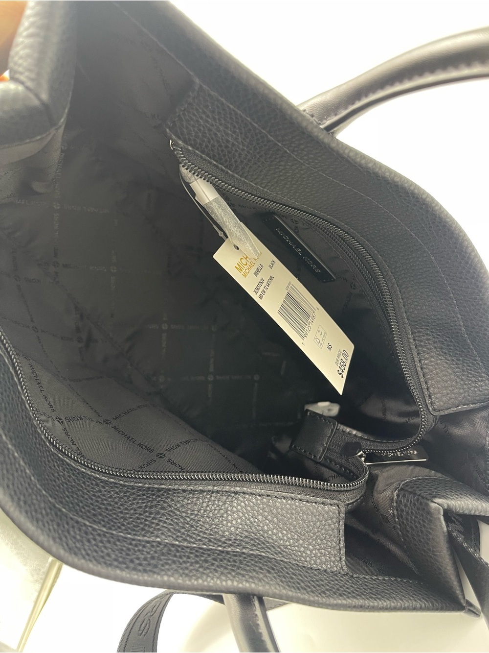 MICHAEL KORS Mirella Md Logo Debossed Satchel Shoulder Tote Crossbody
Black
NWT - Picture 7 of 16